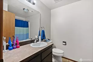 818 W Argand St, Seattle, WA 98119 - Photo 31