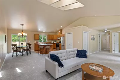 6401 151st Street NW, Gig Harbor, WA 98332 - Photo 5