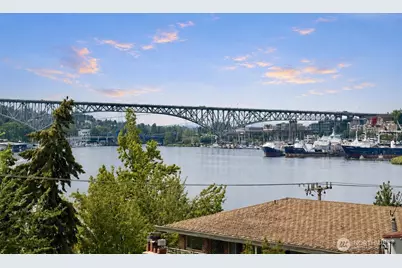 2326 Minor Avenue E #B, Seattle, WA 98102 - Photo 3