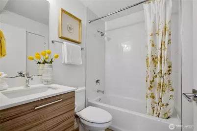 2326 Minor Avenue E #B, Seattle, WA 98102 - Photo 23