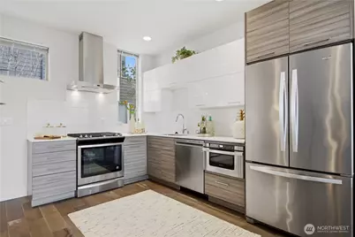 2326 Minor Avenue E #B, Seattle, WA 98102 - Photo 13