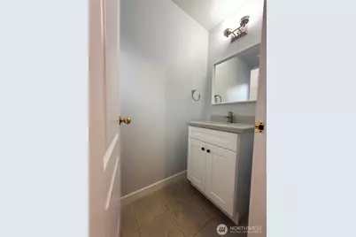 4802 Nassau Avenue NE #32, Tacoma, WA 98422 - Photo 9