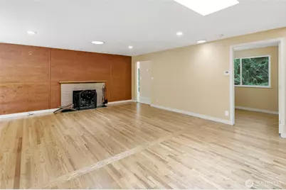3815 NE 113th Street, Seattle, WA 98125 - Photo 7