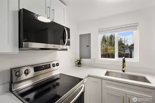1747 1/2 NE 147th St, Shoreline, WA 98155 - Photo 19