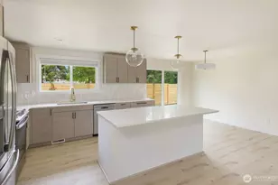 21927 SE 237th St, Maple Valley, WA 98038 - Photo 11
