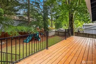 11821 SE 67th Pl, Bellevue, WA 98006 - Photo 17