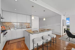 500 106th Ave NE, Bellevue, WA 98004 - Photo 9