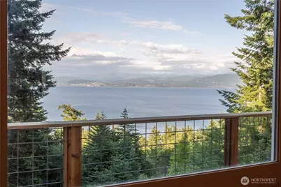 1058 Dana Circle, Lummi Island, WA 98262 - Photo 3