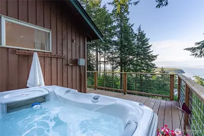 1058 Dana Circle, Lummi Island, WA 98262 - Photo 9
