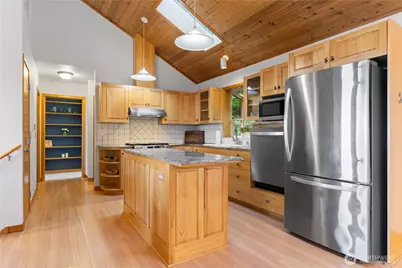 1058 Dana Circle, Lummi Island, WA 98262 - Photo 17