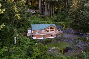 1058 Dana Cir, Lummi Island, WA 98262 - Photo 39
