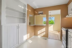 1410 NW 195th St, Shoreline, WA 98177 - Photo 9