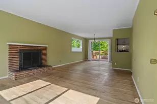 1410 NW 195th St, Shoreline, WA 98177 - Photo 3