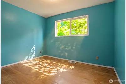 1410 NW 195th Street, Shoreline, WA 98177 - Photo 13