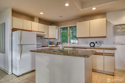 345 Gulf View Crescent, Point Roberts, WA 98281 - Photo 35
