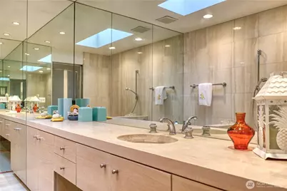 345 Gulf View Crescent, Point Roberts, WA 98281 - Photo 37