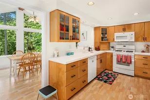 8760 SW 190th St, Vashon, WA 98070 - Photo 7