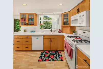 8760 SW 190th Street, Vashon, WA 98070 - Photo 5