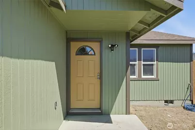 709 N Paxson Drive, Moses Lake, WA 98837 - Photo 3