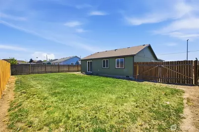 709 N Paxson Drive, Moses Lake, WA 98837 - Photo 5