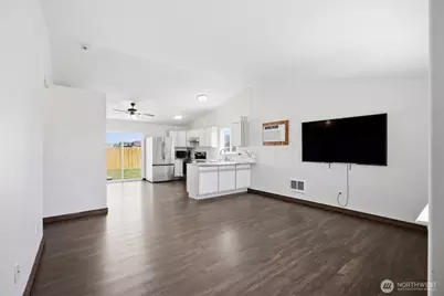 709 N Paxson Drive, Moses Lake, WA 98837 - Photo 13