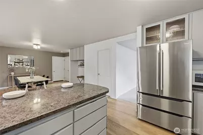 19555 23rd Avenue NE, Poulsbo, WA 98370 - Photo 17
