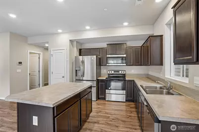 18772 Lipoma Place E #995, Puyallup, WA 98374 - Photo 9