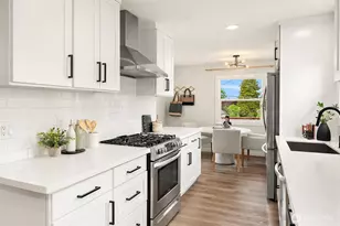 8121 16th Ave SW, Seattle, WA 98106 - Photo 13