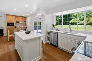 18122 NE 127th St, Redmond, WA 98052 - Photo 9