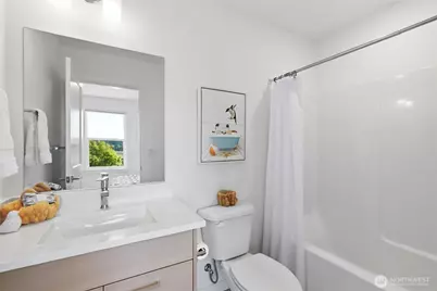 2729 Welcome Lane NW, Bainbridge Island, WA 98110 - Photo 15