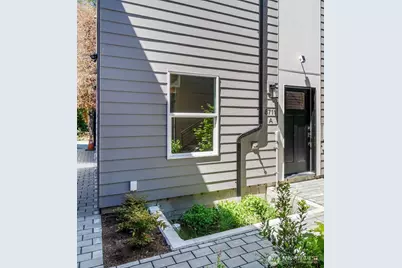 8711 15th Avenue NW #A, Seattle, WA 98117 - Photo 3