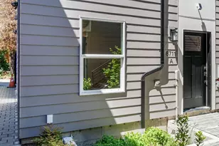 8711 15th Ave NW, Seattle, WA 98117 - Photo 3