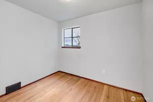 3002 NW 70th St, Seattle, WA 98117 - Photo 21