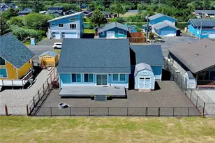 214 Canal Dr NE, Ocean Shores, WA 98569 - Photo 37