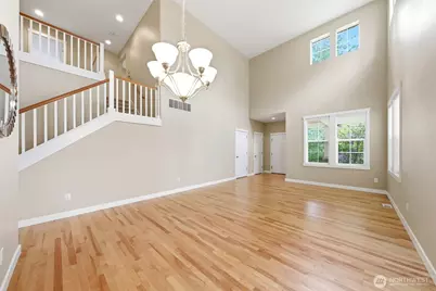 24750 NE 3rd Place, Sammamish, WA 98074 - Photo 7