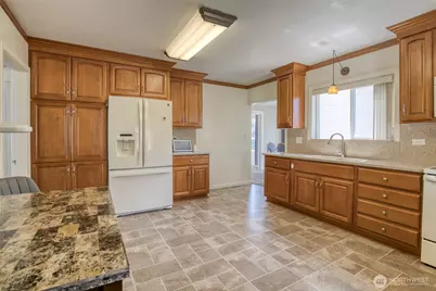 606 W 4th Street, Aberdeen, WA 98520 - Photo 13