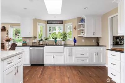 1596 Links Way, Oak Harbor, WA 98277 - Photo 9