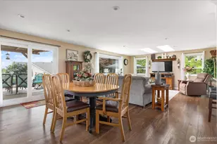 1596 Links Way, Oak Harbor, WA 98277 - Photo 7