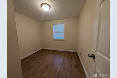 11002 Idlewild Road SW, Lakewood, WA 98498 - Photo 13