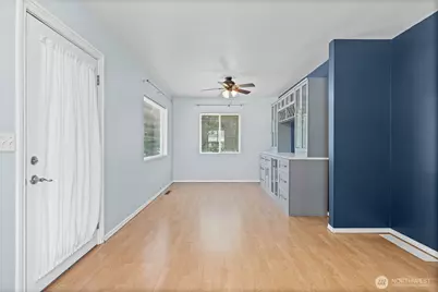 1421 N 32nd Street, Renton, WA 98056 - Photo 7