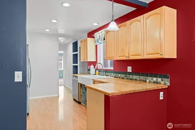1421 N 32nd Street, Renton, WA 98056 - Photo 13