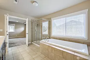 944 SW 108th Street SW, Seattle, WA 98146 - Photo 21
