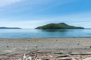 2207 Skyline Way, Anacortes, WA 98221 - Photo 21