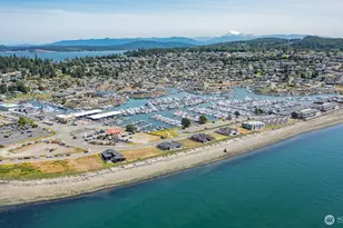 2207 Skyline Way, Anacortes, WA 98221 - Photo 17