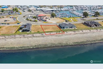 2207 Skyline Way, Anacortes, WA 98221 - Photo 1