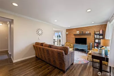 1213 E 59th Street, Tacoma, WA 98404 - Photo 7