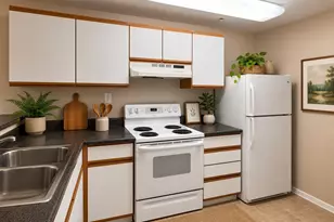 5000 Lake Washington Blvd NE, Renton, WA 98056 - Photo 7