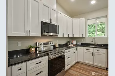 609 B Forest Napavine Road W, Chehalis, WA 98532 - Photo 11