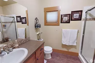 102 Village Way, Oroville, WA 98844 - Photo 7