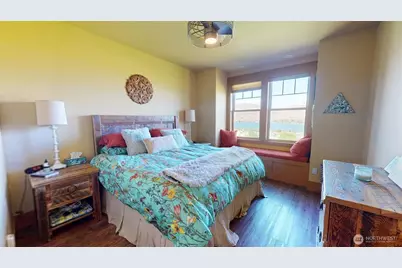 102 Village Way, Oroville, WA 98844 - Photo 5